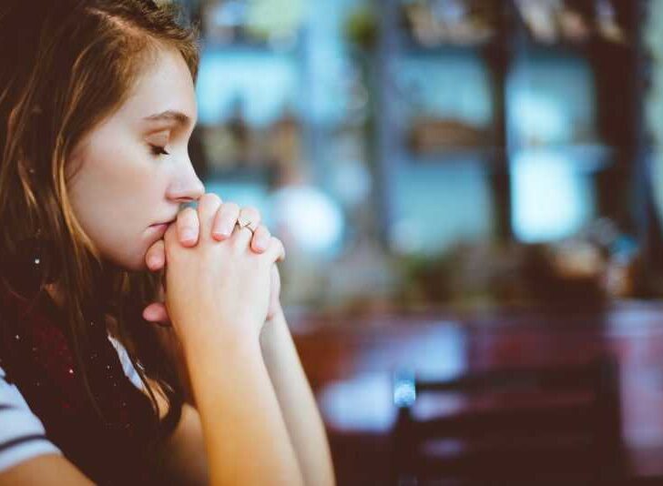 How to Pray to God for a Miracle: 7 Proven Tips