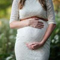 15 Uplifting Prayers for a Healthy Pregnancy