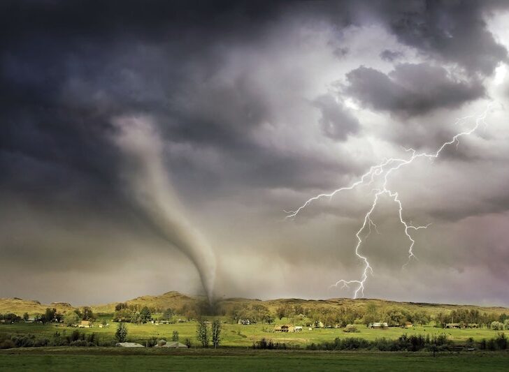 15 Amazing Prayers for Safety During Storms
